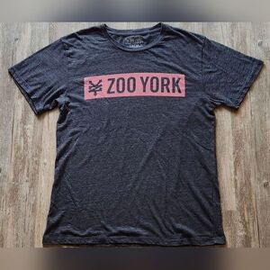 Zoo‎ York T-shirt size Medium